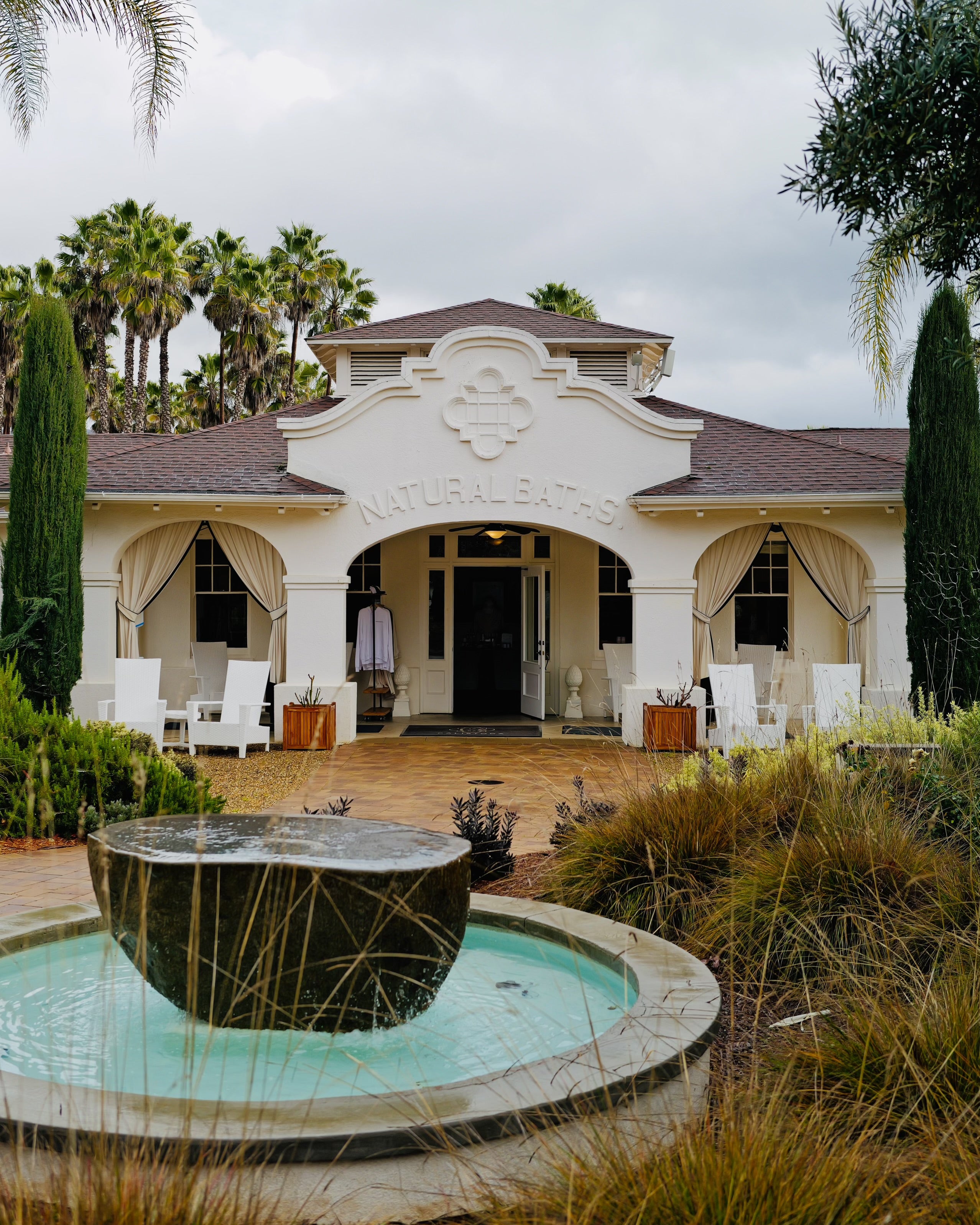 5 Reasons to Visit Indian Springs Calistoga