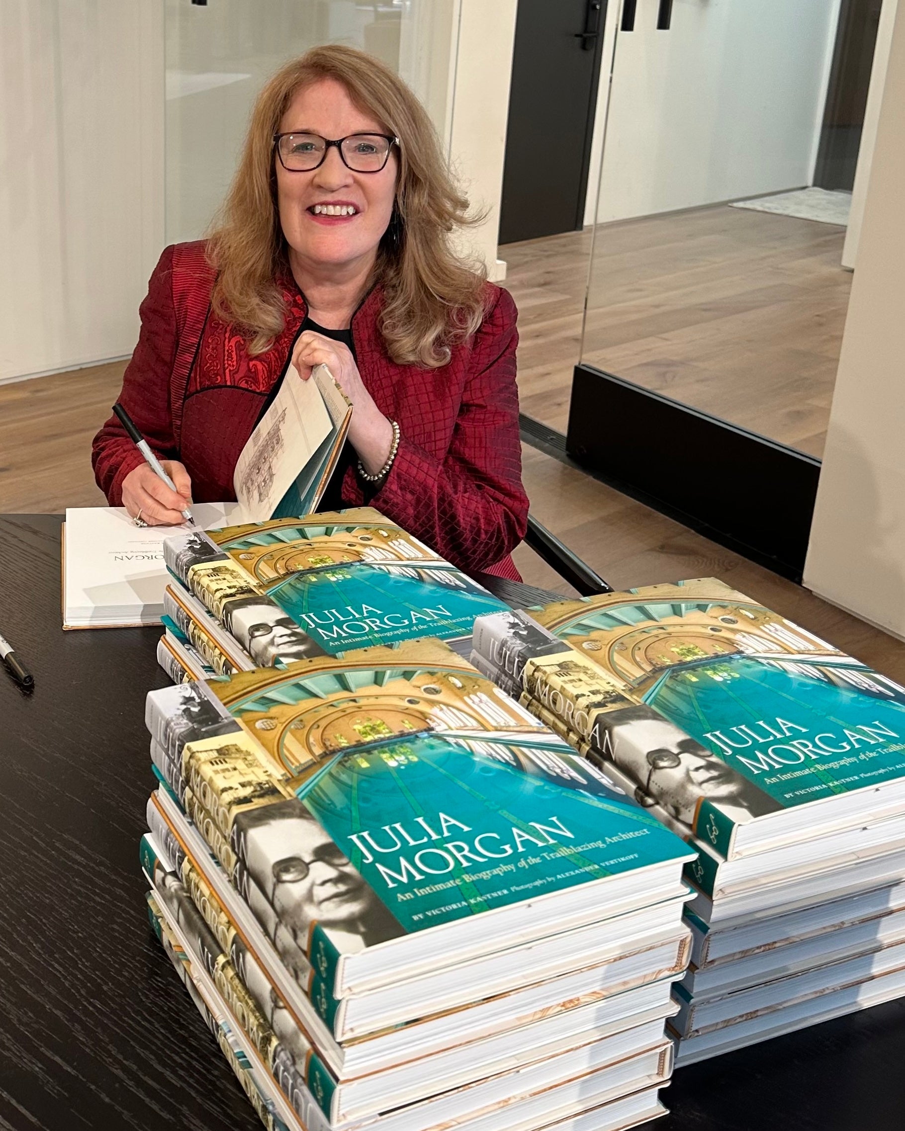 down etc Artist Series: Victoria Kastner, Author, Lecturer, and Architectural Historian