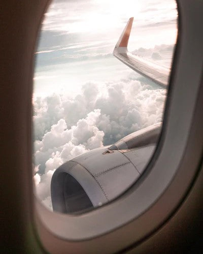 Best Tips to Avoid Air Travel Challenges Over the Holidays