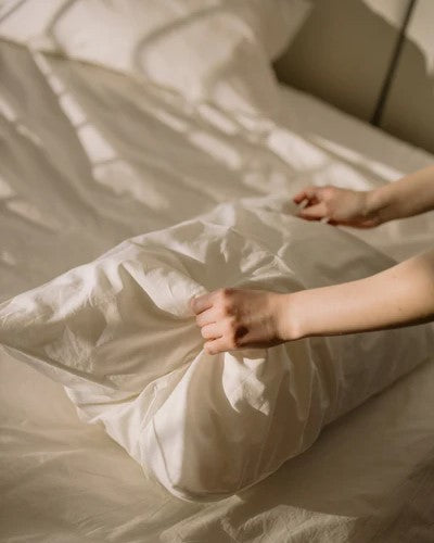 5 Luxury Hotel Housekeeping Tips for Preparing Your Bedroom and Guestrooms for the Fall