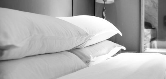 DOWN ETC'S WASH ME TENDER™ PREMIUM ORGANIC COTTON AND SILK TERRY TOWEL GIFT SET FEATURED