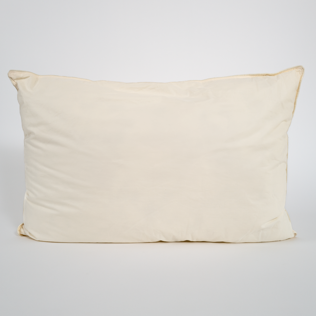 aquaplush® down alternative polyester pillow, firm