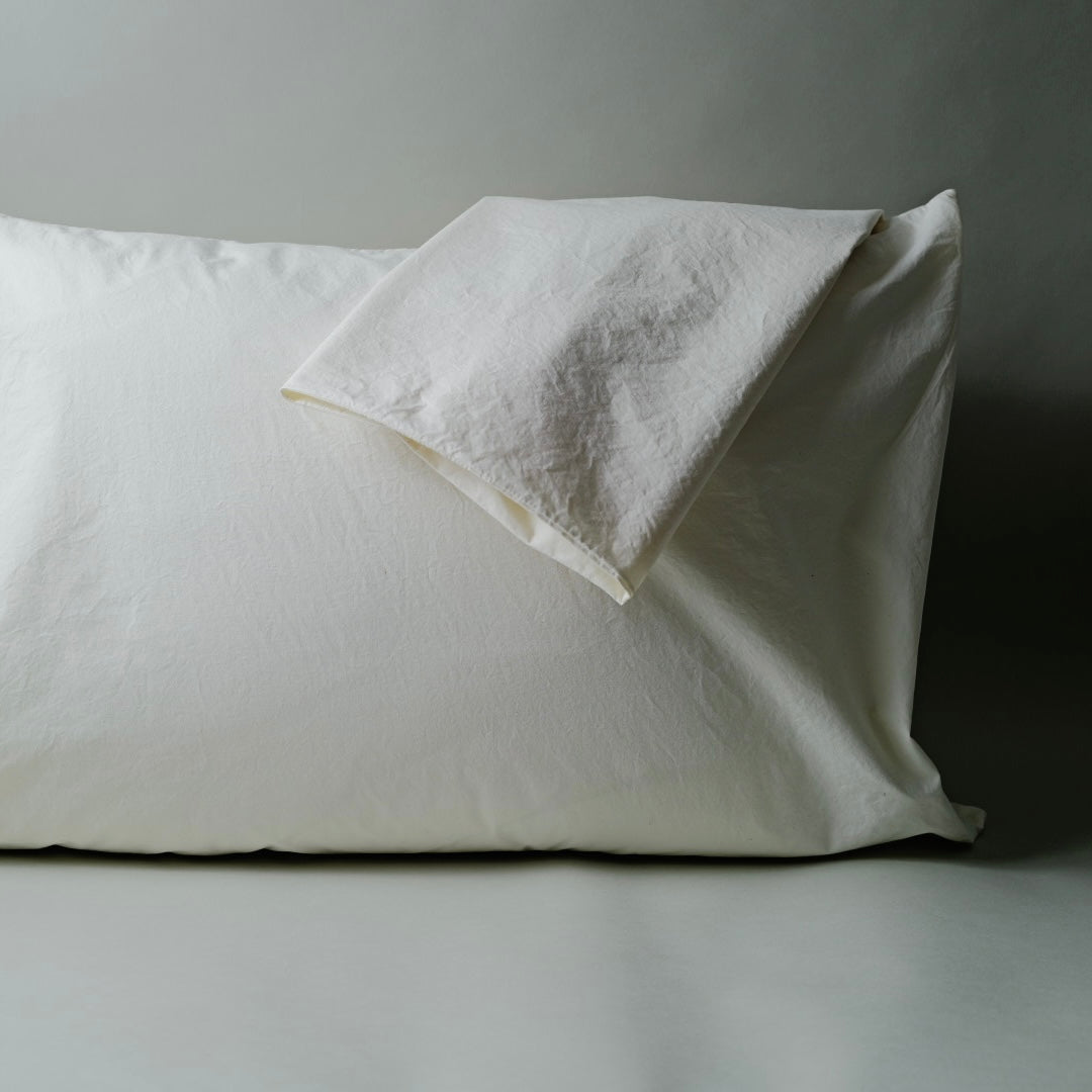 d.o.e. down on earth® organic cotton pillow protector