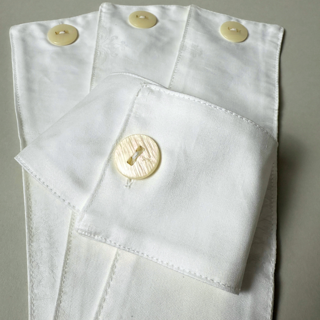 tablescape etc buttoned napkin rings, set of 4