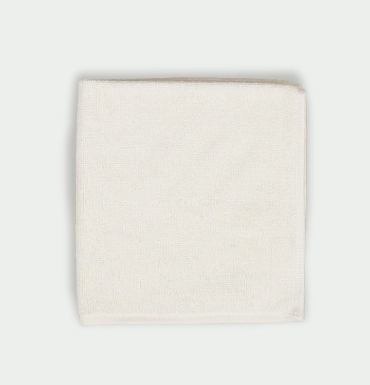 wash me tender™ silk and organic cotton towel set