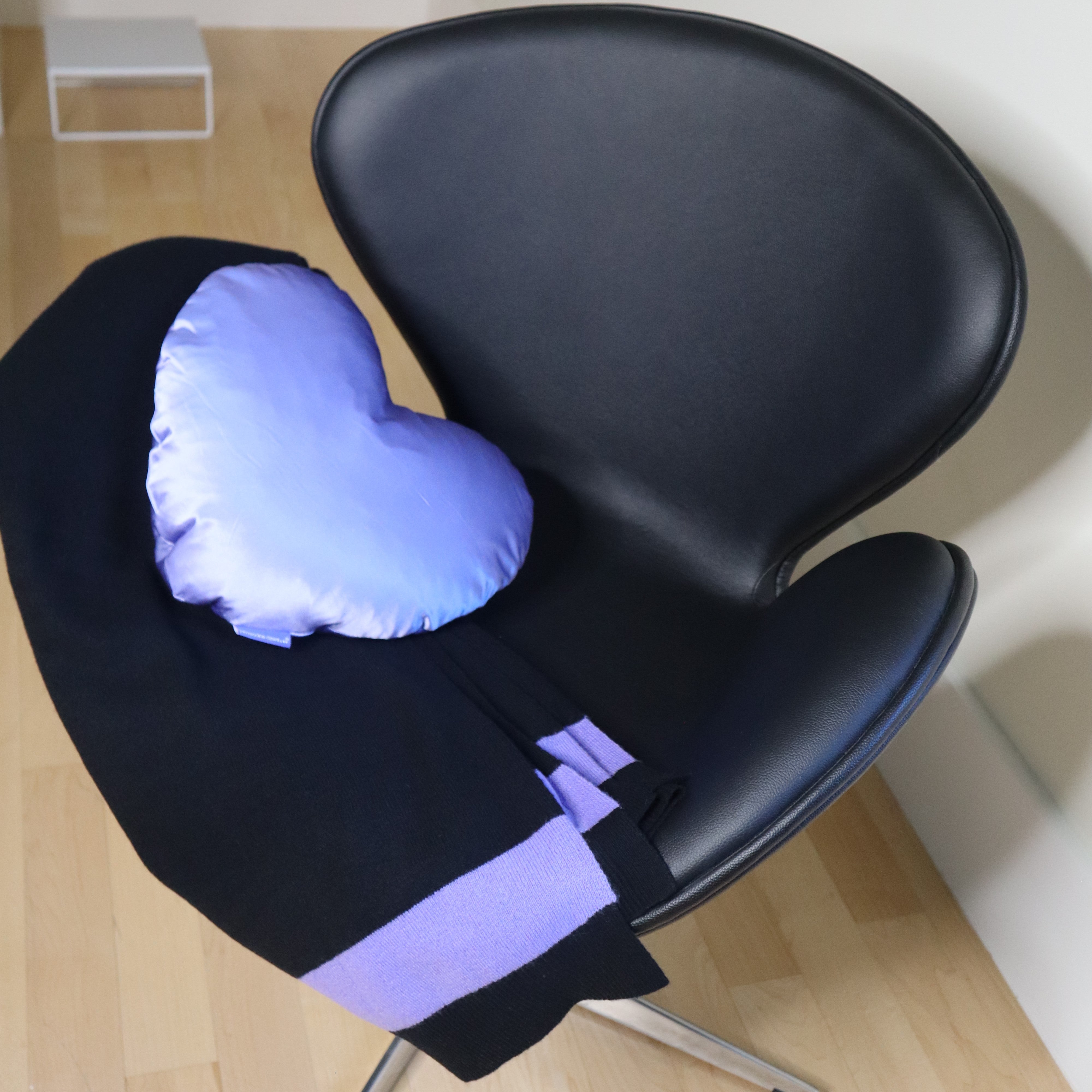 periwinkle down® heart pillow