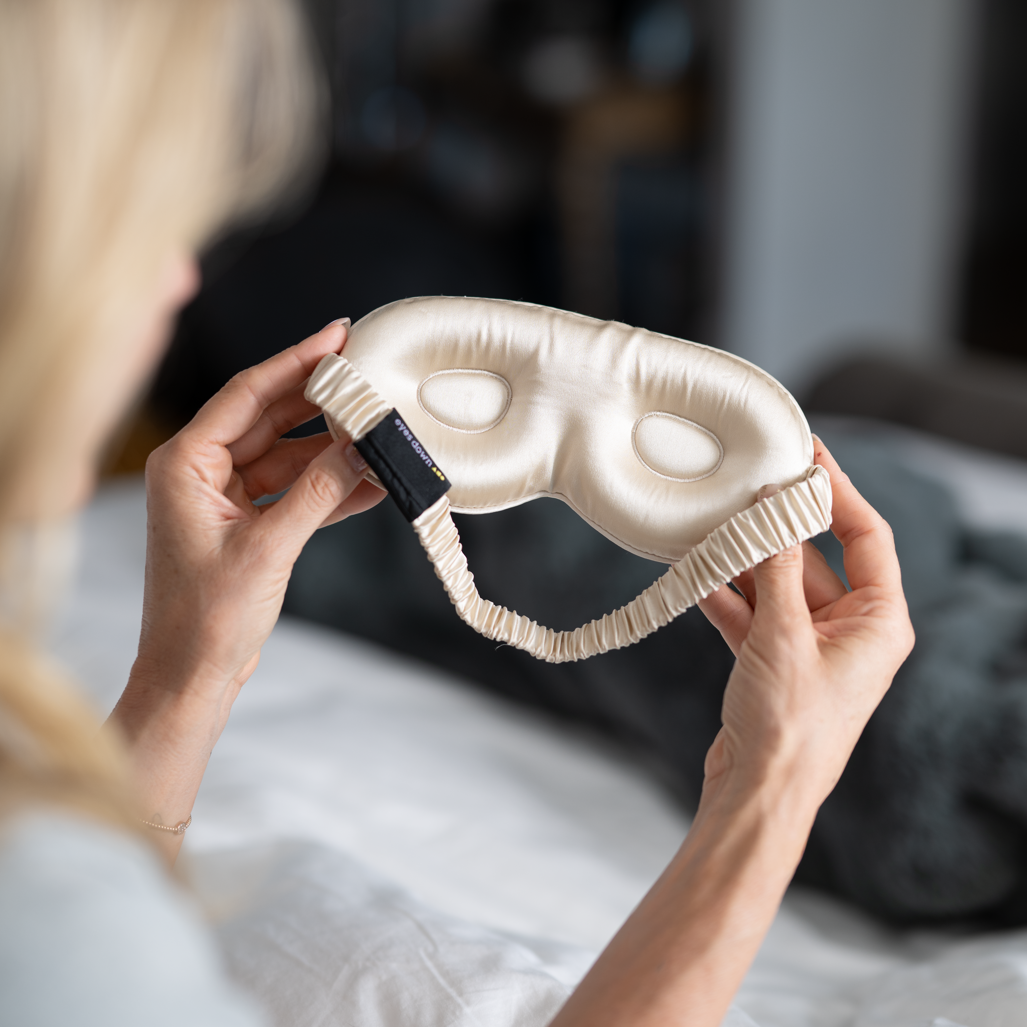 eyes down™ silk eye mask lunar