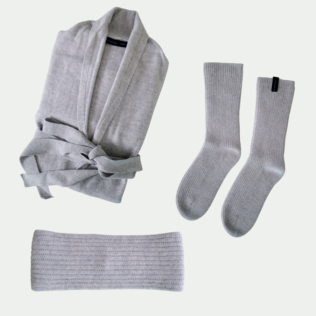 Limited Holiday Edition Super Grey Cashmere Set