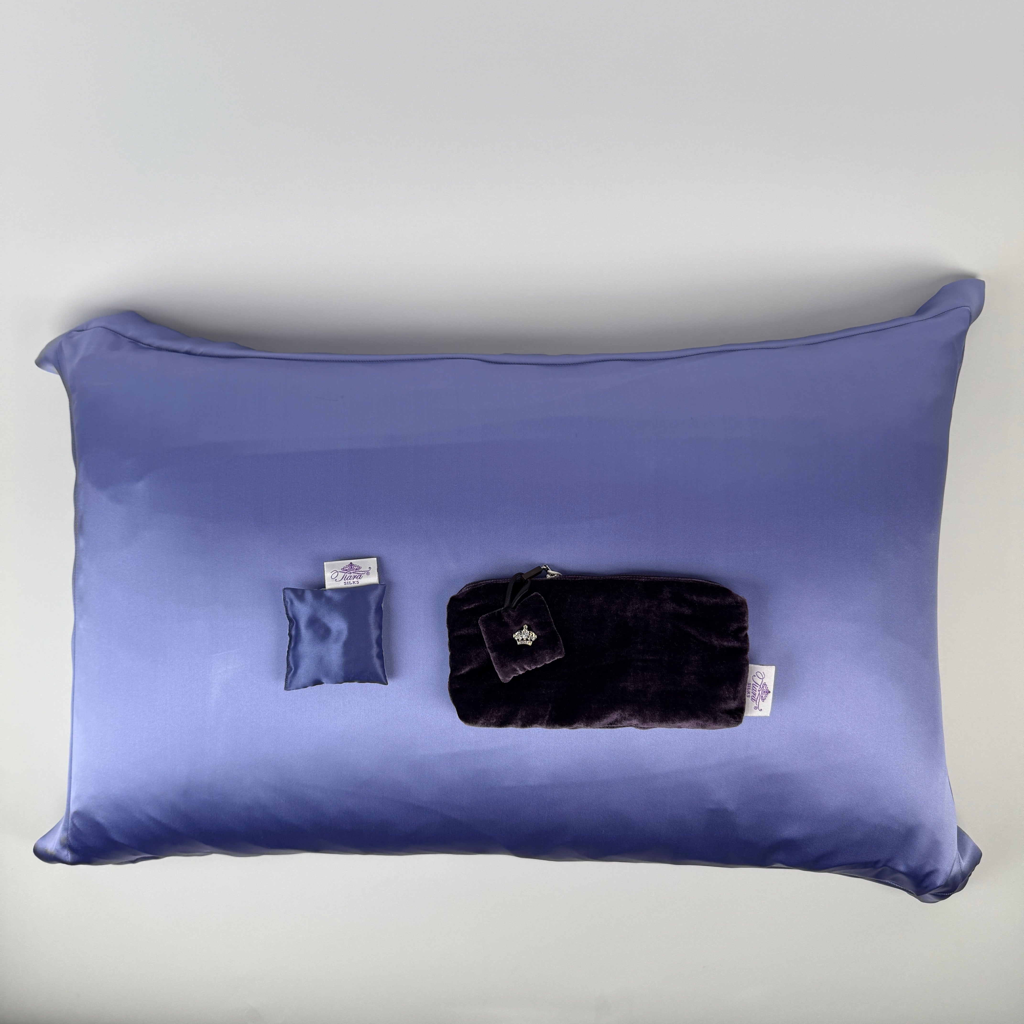 tiara silks® periwinkle pillowcase+velvet travel bag