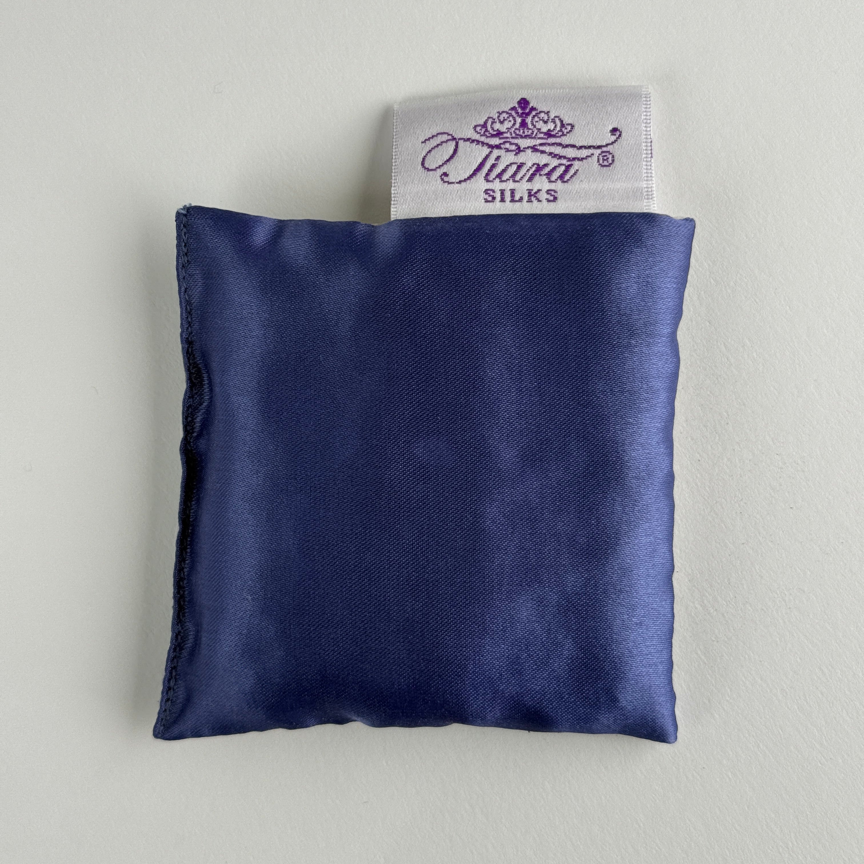 tiara silks® periwinkle pillowcase+velvet travel bag