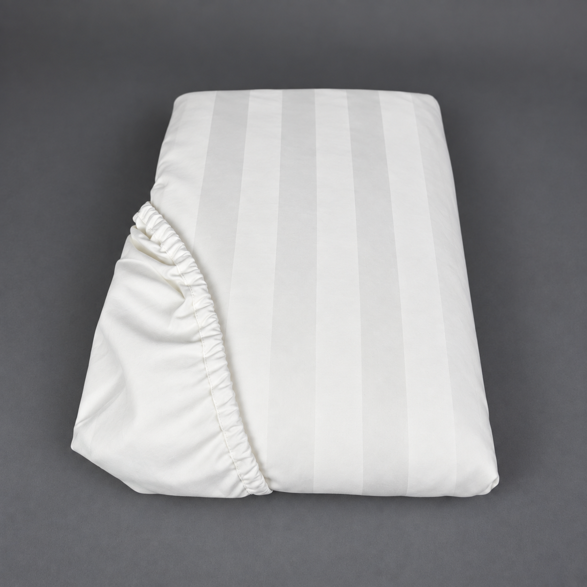 tone-on-tone sheet set