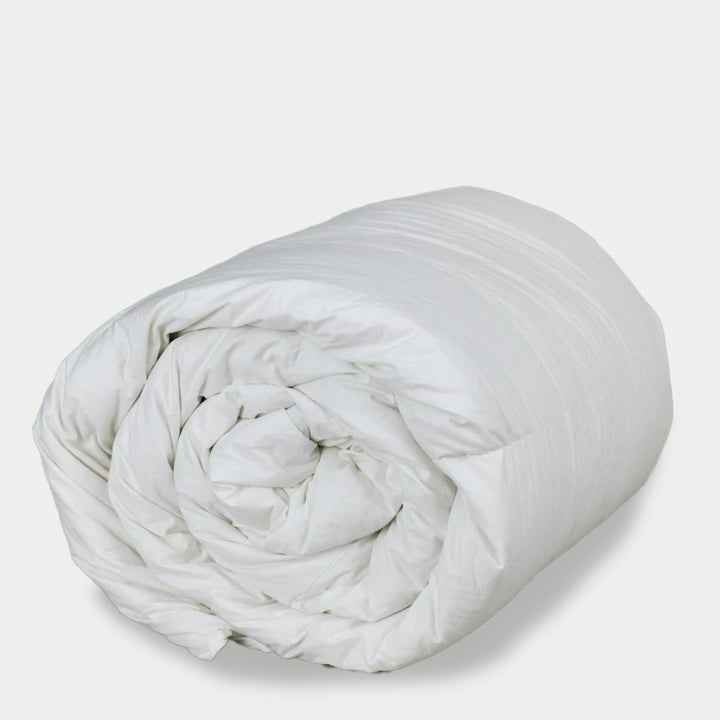 Aquaplush® Lite Polyester Comforter