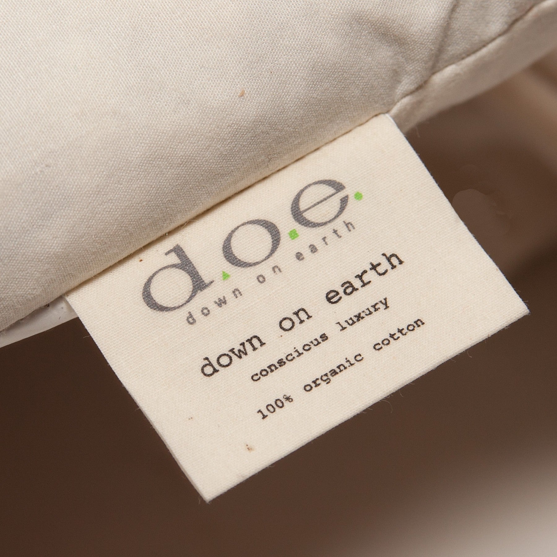 D.O.E.® Summer-Weight White Goose Down Comforter with Organic Cotton Ticking
