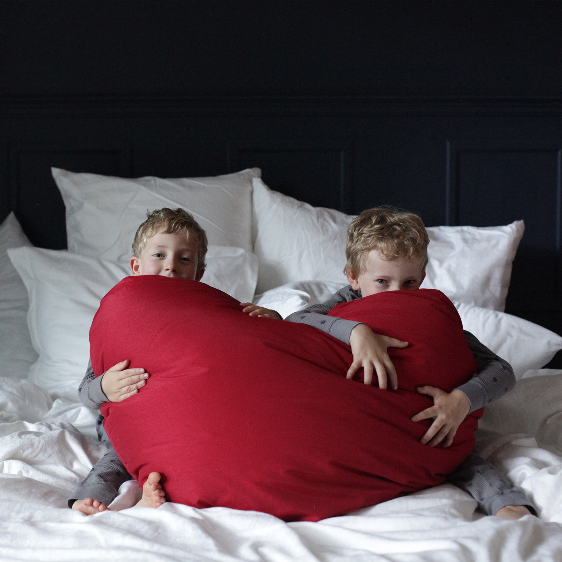 hug it like you love it!® giant heart pillow