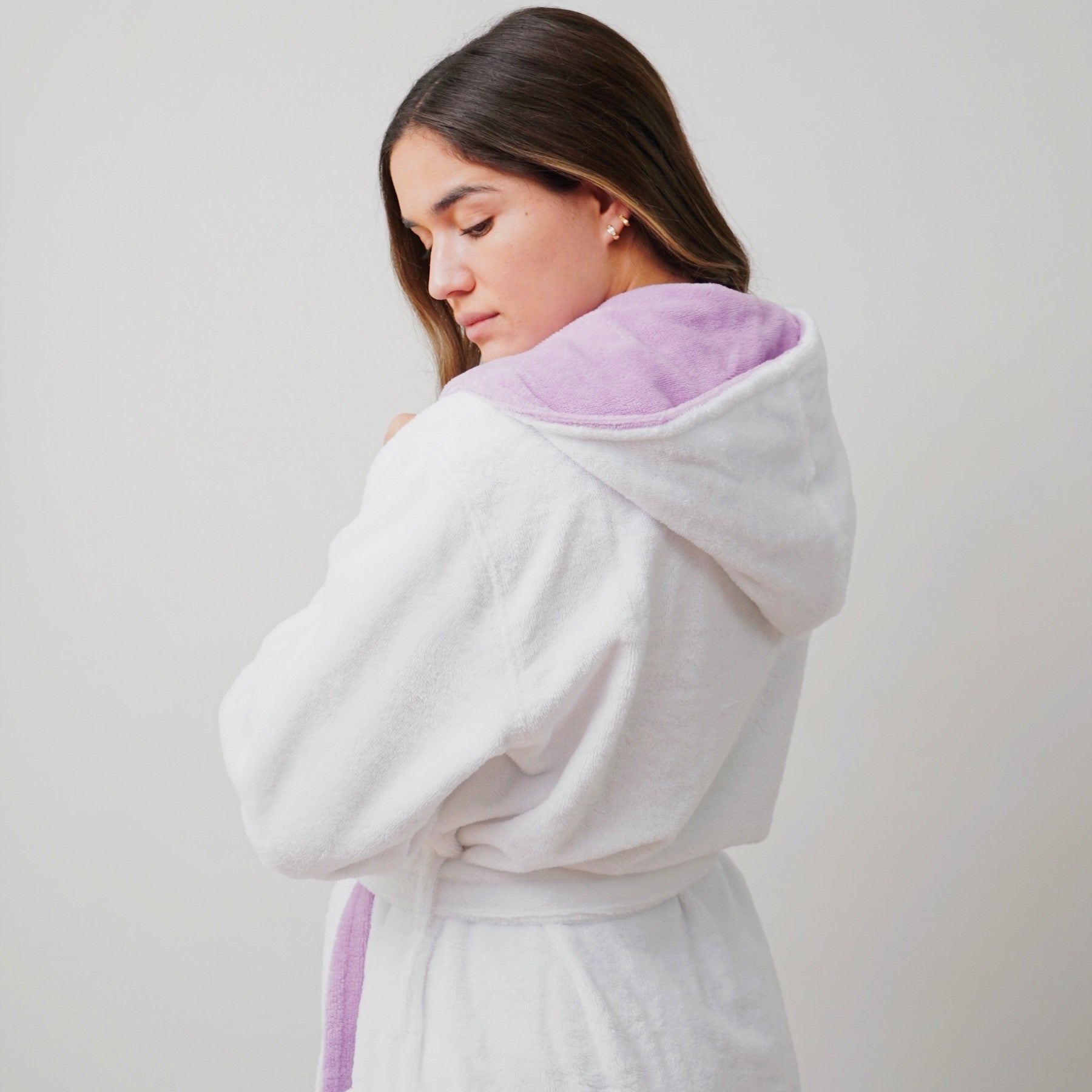 taurus mountain collection absorb8™ hooded robe, white with lilac interior hood