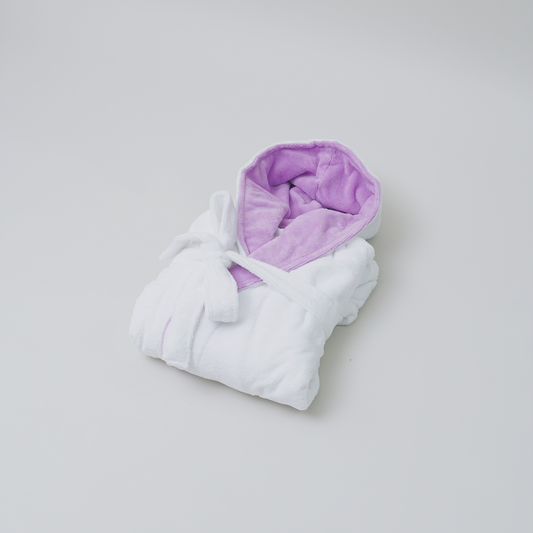 Taurus Mountain Collection Absorb8™ Hooded Robe, White with Lilac Interior Hood